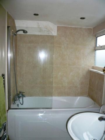 			3 Bedroom, 1 bath, 1 reception Flat			 Highfield Avenue, GOLDERS GREEN