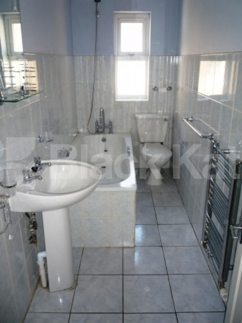 			3 Bedroom, 1 bath, 1 reception Maisonette			 South View Road, CROUCH END