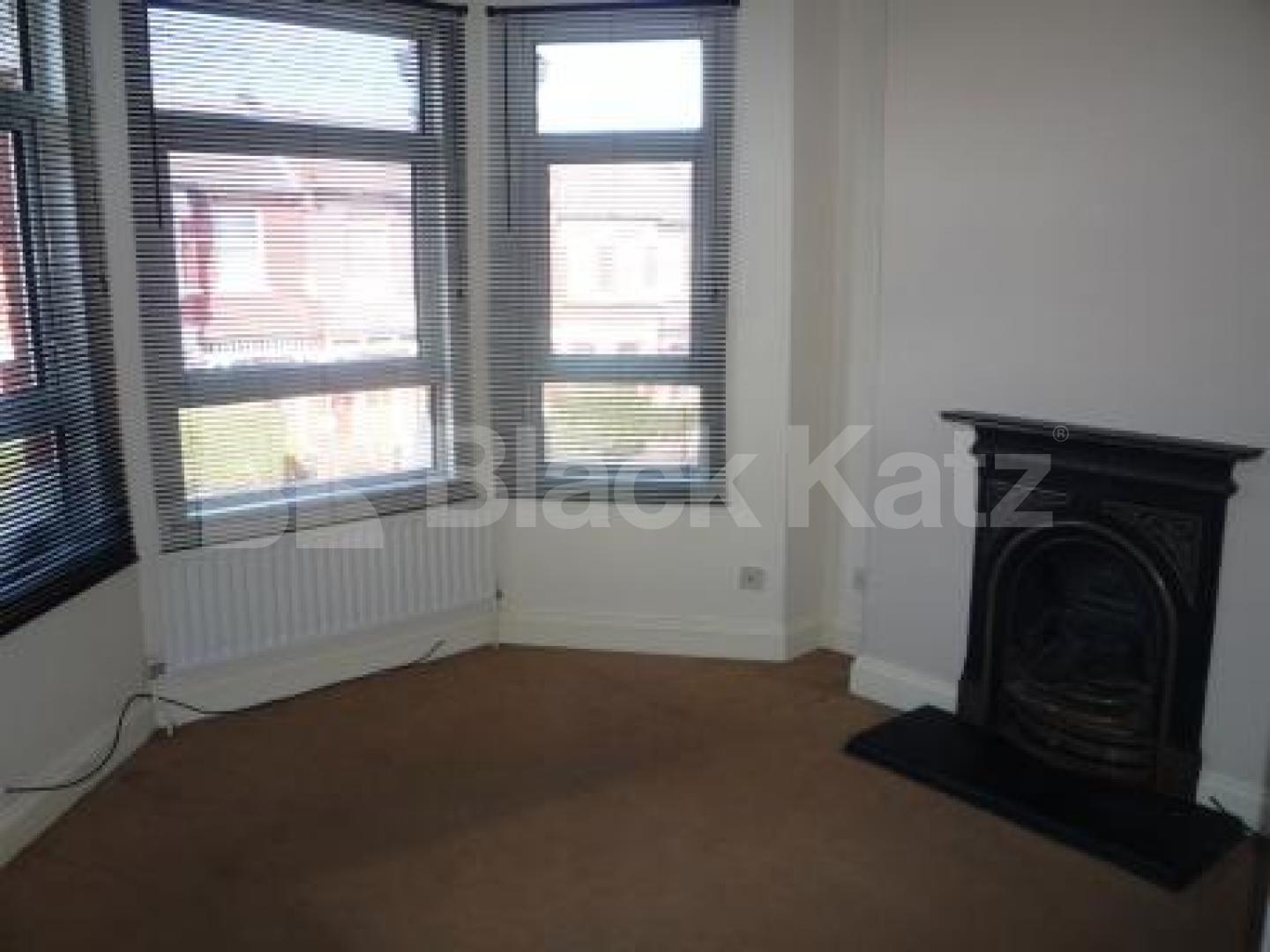 			3 Bedroom, 1 bath, 1 reception Maisonette			 South View Road, CROUCH END