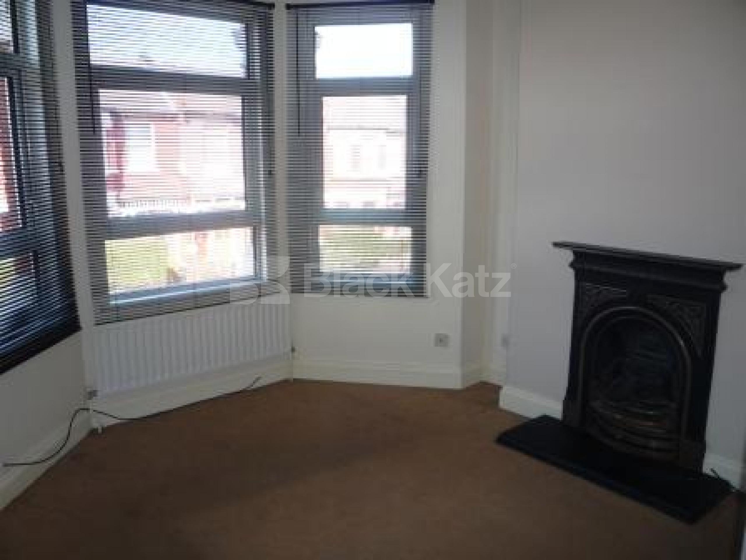 			3 Bedroom, 1 bath, 1 reception Maisonette			 South View Road, CROUCH END N8