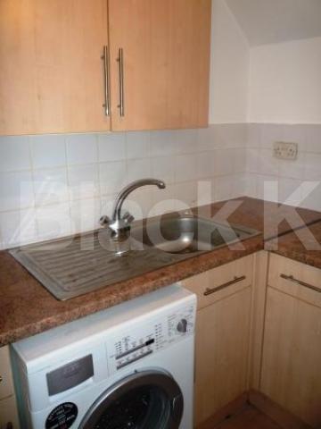 			Studio Apartment, 1 bath, 1 reception Studio			 Hillfield Park, Muswell Hill