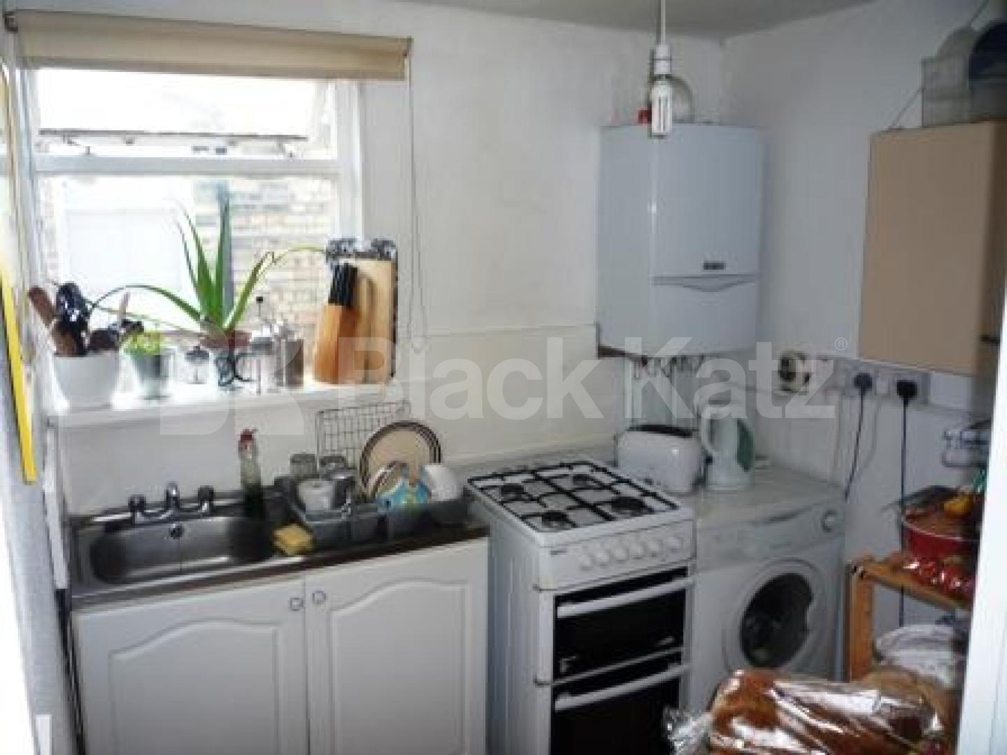 			2 Bedroom, 1 bath, 1 reception Flat			 Landrock Road, CROUCH END