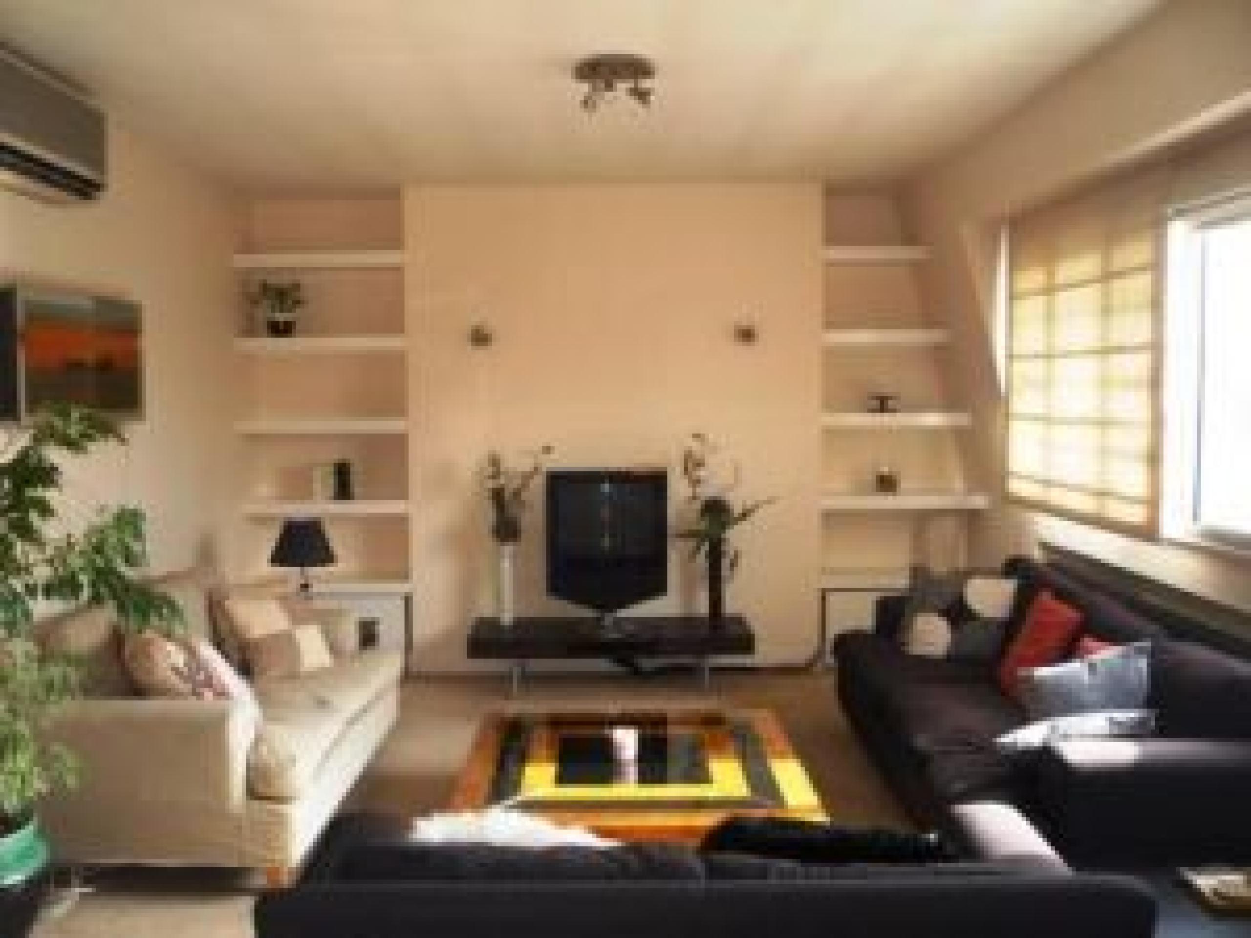 			2 Bedroom, 1 bath, 1 reception Flat			 Lyttleton Road, EAST FINCHLEY/HIGHGATE N2