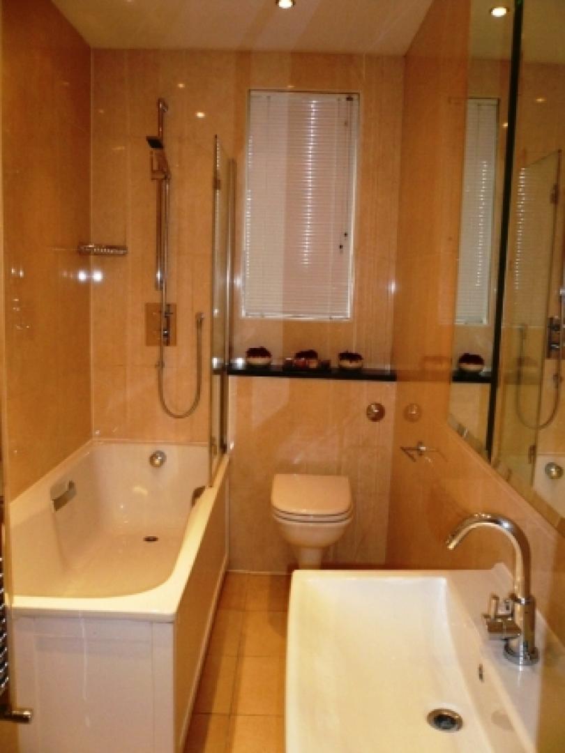 			4 Bedroom, 1 bath, 1 reception Flat			 Maida Vale, MAIDA VALE