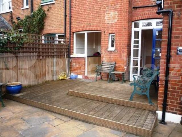 			1 Bedroom, 1 bath, 1 reception Ground Floor Flat			 Beechwood Road, Crouch End