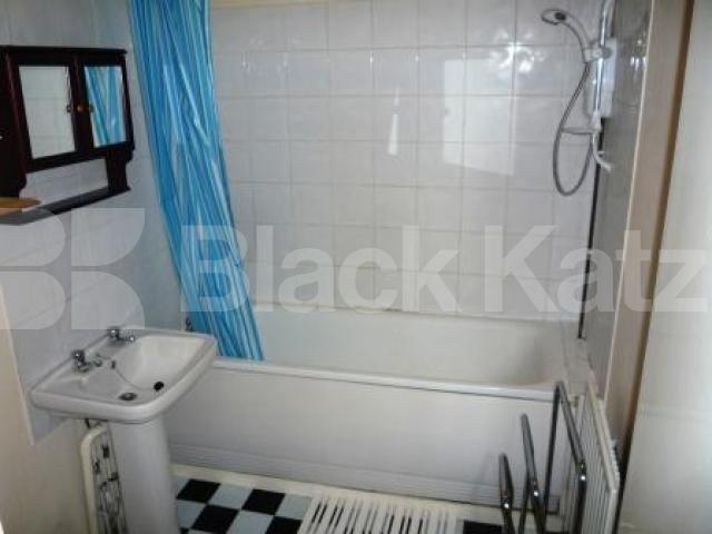 			2 Bedroom, 1 bath, 1 reception Apartment			 The Broadway, Crouch End