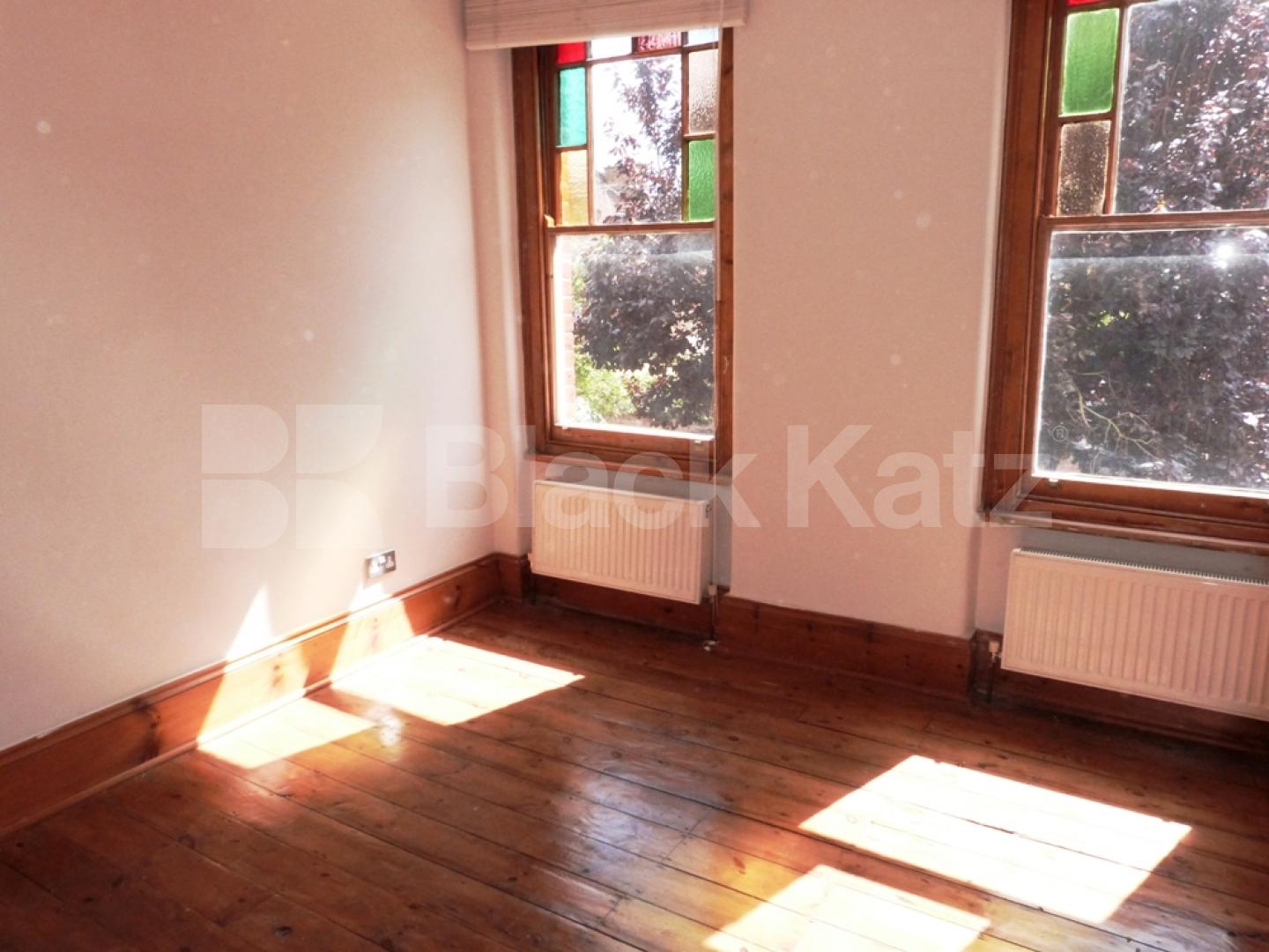 			2 Bedroom, 1 bath, 1 reception Flat			 Fairfield Road, CROUCH END