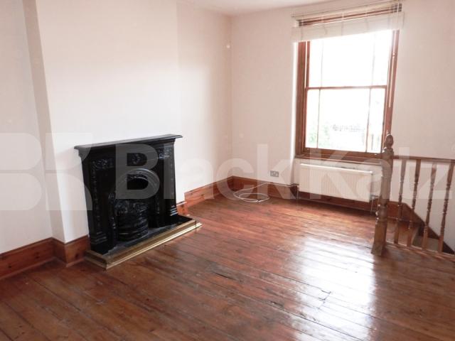 			2 Bedroom, 1 bath, 1 reception Flat			 Fairfield Road, CROUCH END
