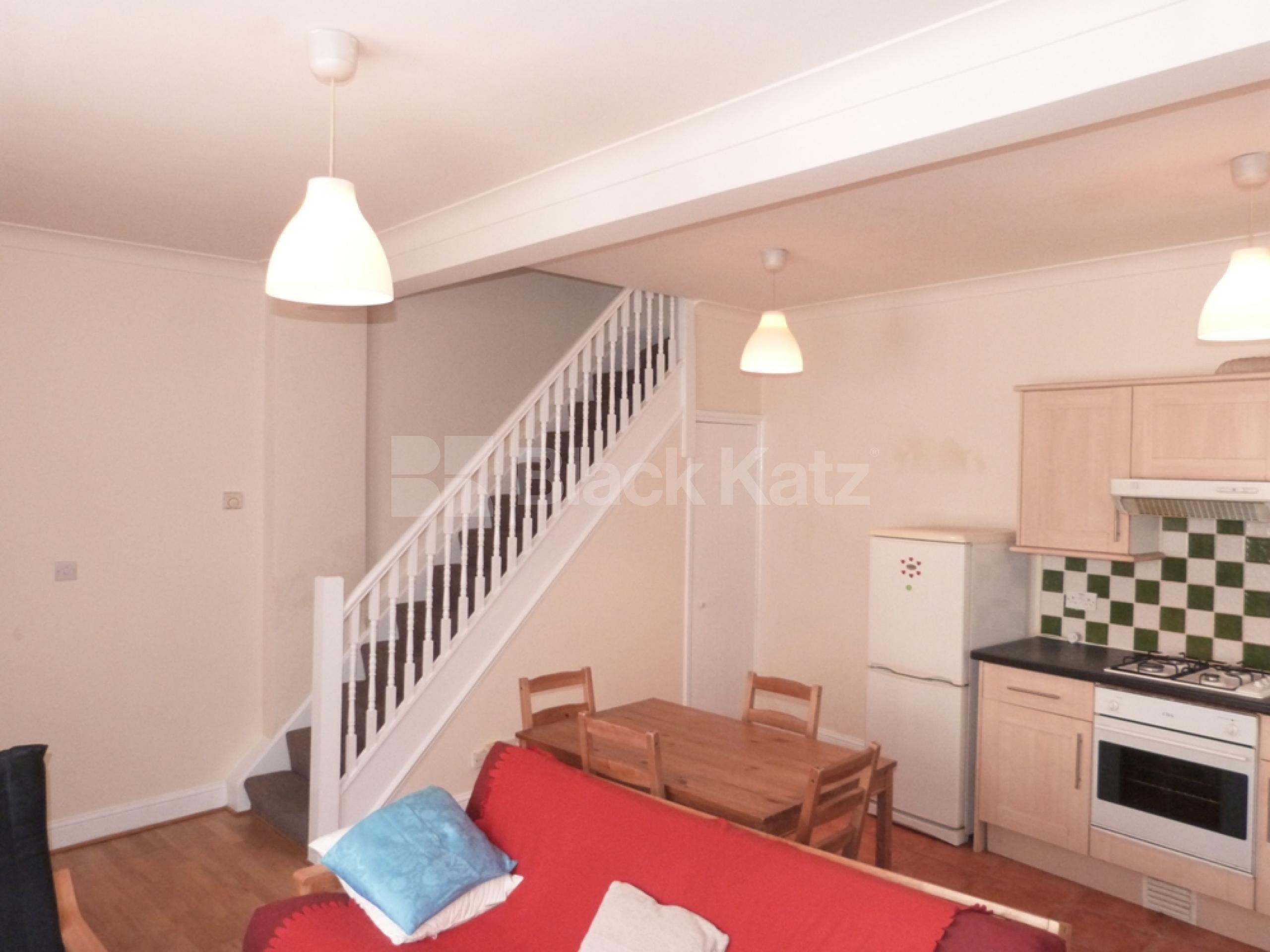 			One Bed House, 1 Bedroom, 1 bath, 1 reception House			 Wightman Road, Hornsey N8