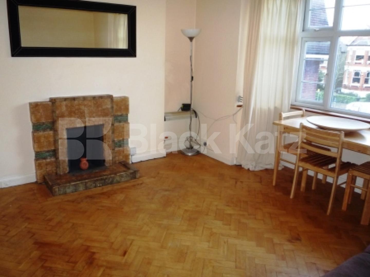 			SUPERB TWO DOUBLE BEDROOM FLAT!, 2 Bedroom, 1 bath, 1 reception Serviced Apartments			 Colney Hatch Lane, MUSWELL HILL