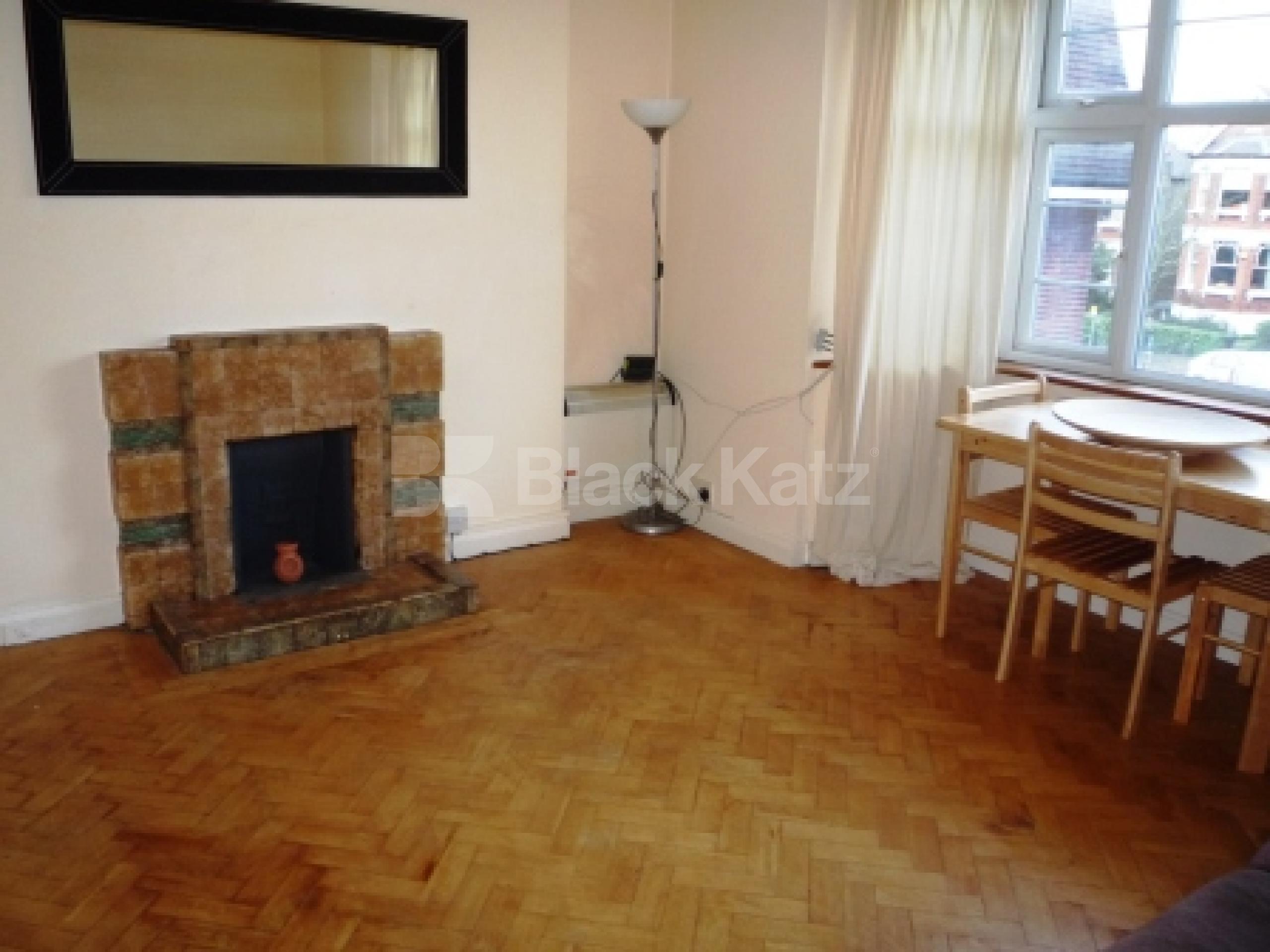 			SUPERB TWO DOUBLE BEDROOM FLAT!, 2 Bedroom, 1 bath, 1 reception Serviced Apartments			 Colney Hatch Lane, MUSWELL HILL N10