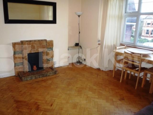 			SUPERB TWO DOUBLE BEDROOM FLAT!, 2 Bedroom, 1 bath, 1 reception Serviced Apartments			 Colney Hatch Lane, MUSWELL HILL