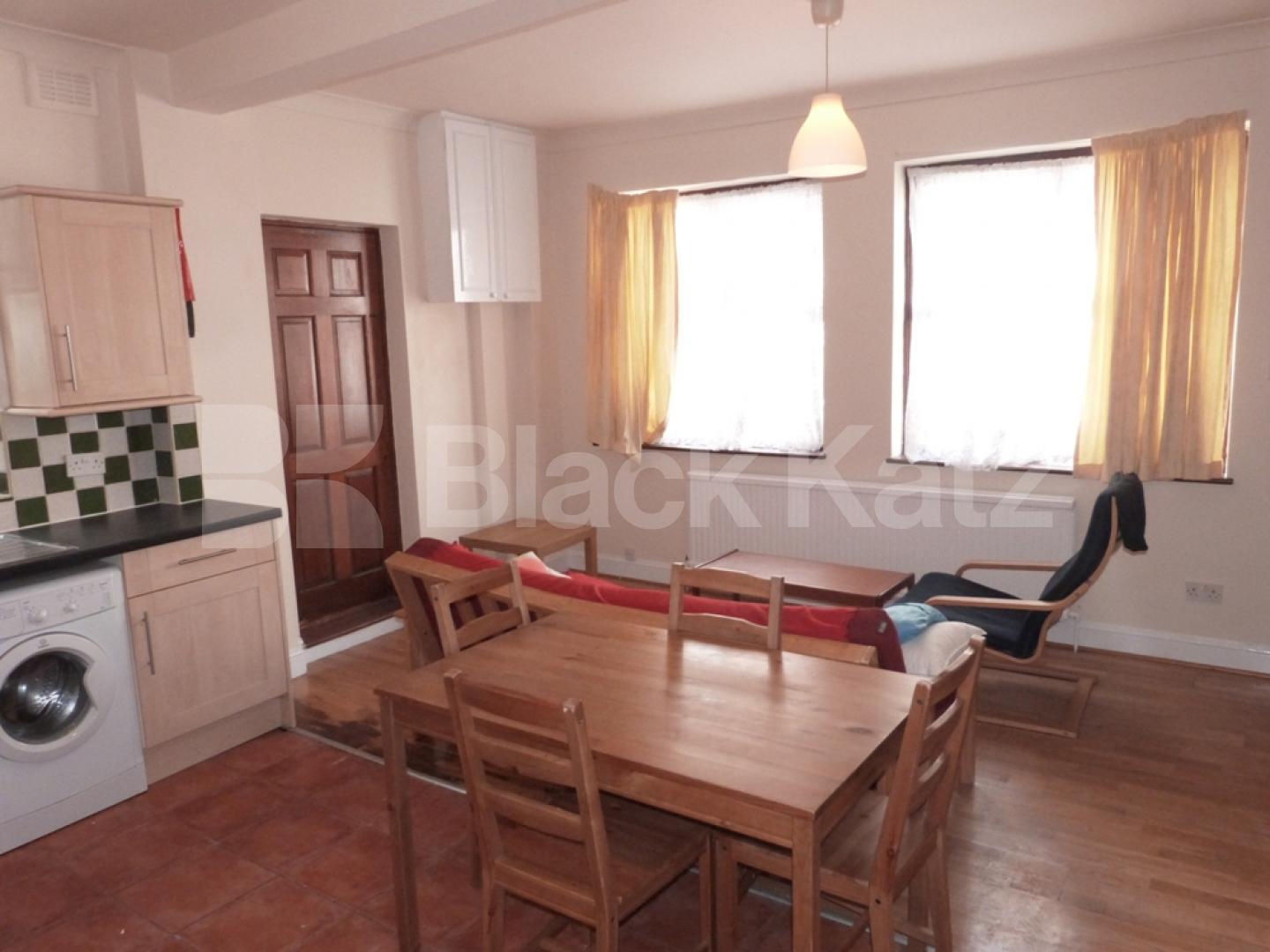 			One Bed House, 1 Bedroom, 1 bath, 1 reception House			 Wightman Road, Hornsey