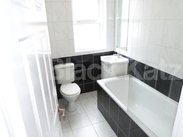 			One Bed House, 1 Bedroom, 1 bath, 1 reception House			 Wightman Road, Hornsey