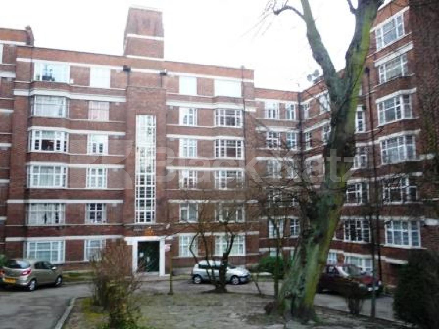 			SUPERB TWO DOUBLE BEDROOM FLAT!, 2 Bedroom, 1 bath, 1 reception Serviced Apartments			 Colney Hatch Lane, MUSWELL HILL