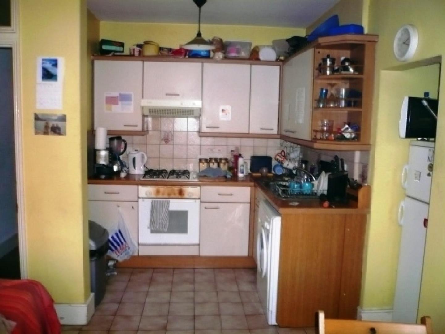 			2 Bedroom, 1 bath, 1 reception Flat			 Mora Road, WILLESDEN GREEN/CRICKLEWOOD