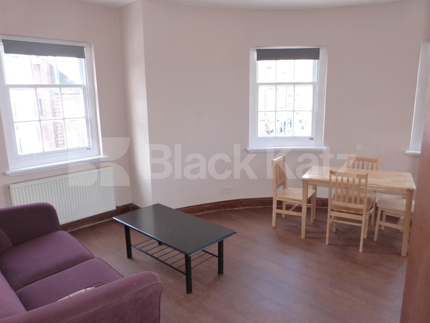 			2 Bedroom, 1 bath, 1 reception Flat			  High Road, Wood Green