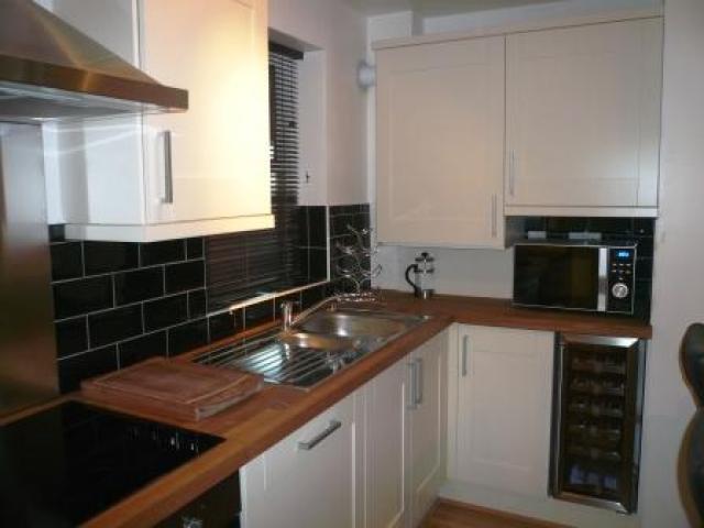 			NEW INSTRUCTION/HEART OF WEST HAMPSTEAD, 3 Bedroom, 1 bath, 1 reception Flat			 Iverson Road, WEST HAMPSTEAD