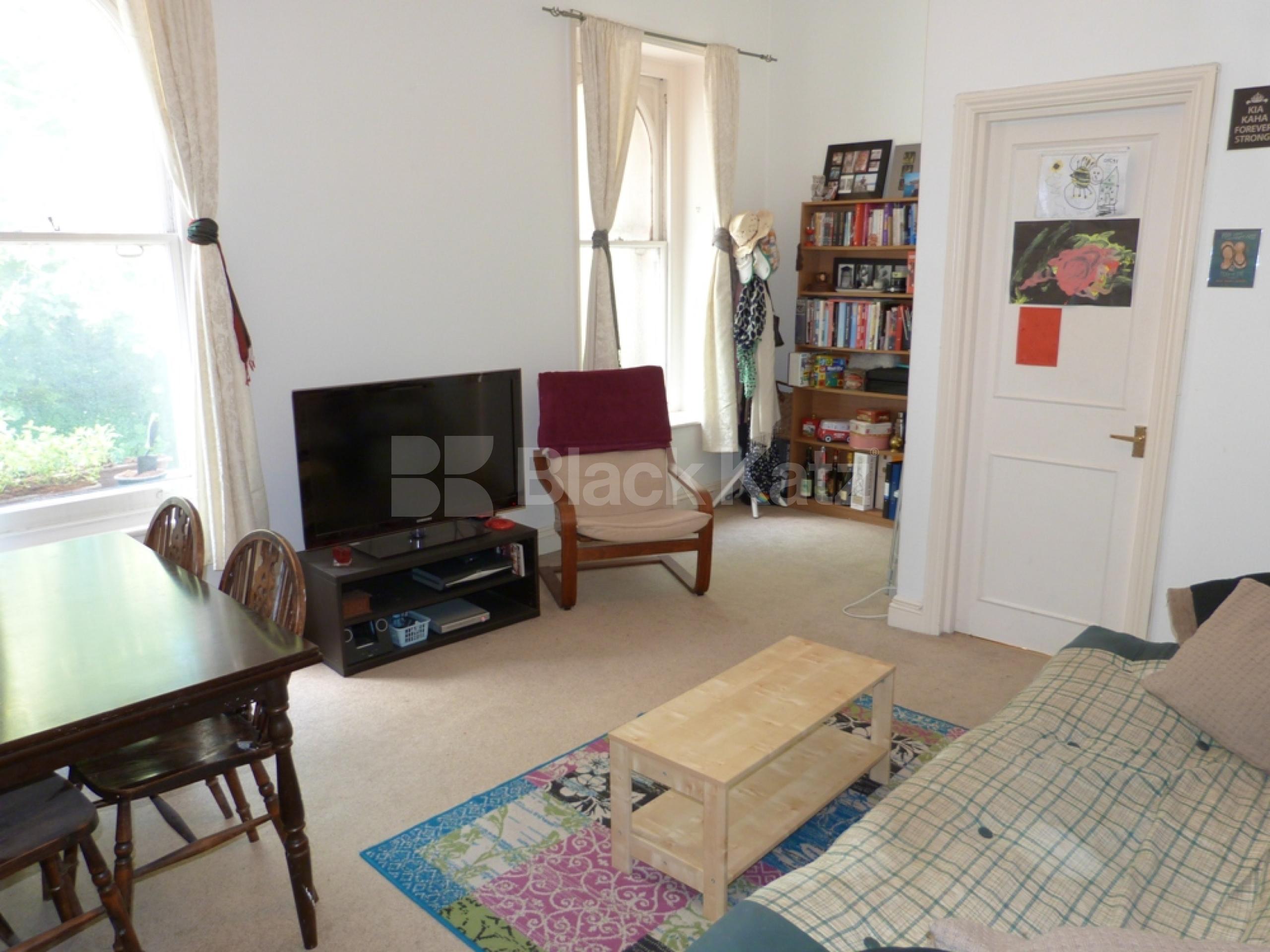 			1 Bedroom, 1 bath, 1 reception Flat			 Bank Chambers, HORNSEY N8