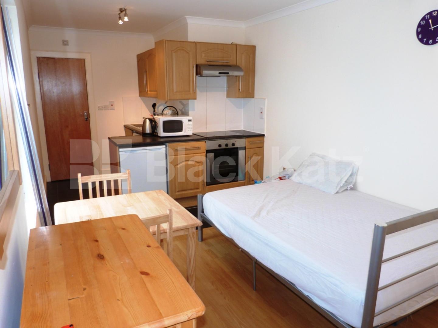 			1 Bedroom, 1 bath, 1 reception Flat			 Hornsey Lane, HIGHGATE