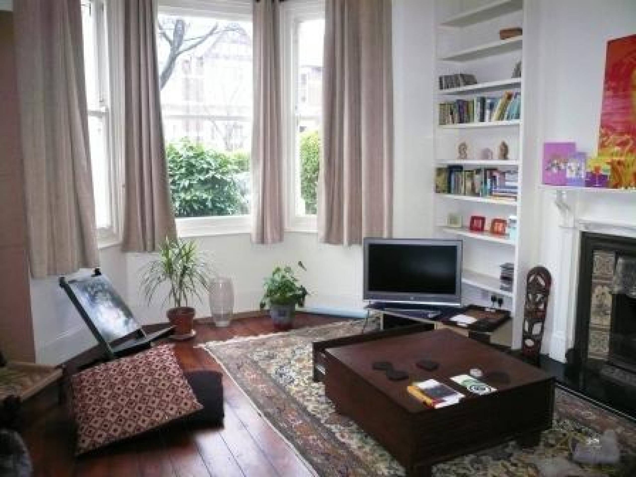 			NEW INSTRUCTION, 2 Bedroom, 1 bath, 1 reception Flat			 Harvist Road, QUEENS PARK NW6