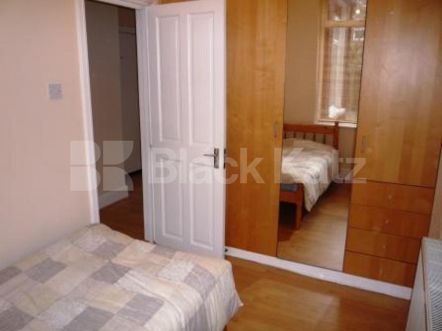 			Garden Flat! Inclusive of Council Tax!, 2 Bedroom, 1 bath, 1 reception Ground Floor Flat			 St Margarets Avenue, TURNPIKE LANE