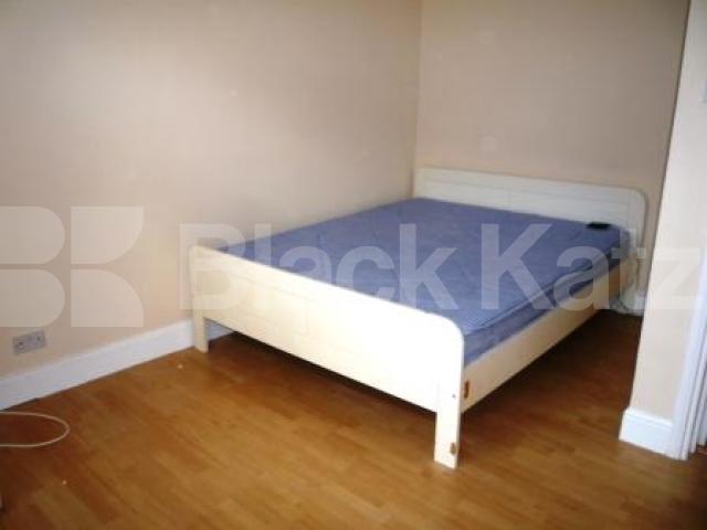 			Garden Flat! Inclusive of Council Tax!, 2 Bedroom, 1 bath, 1 reception Ground Floor Flat			 St Margarets Avenue, TURNPIKE LANE
