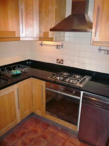 			2 Bedroom, 1 bath, 1 reception Flat			 Primrose Gardens, BELSIZE PARK