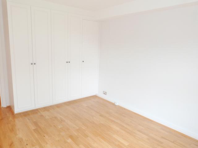 			NEW INSTRUCTION, 2 Bedroom, 1 bath, 1 reception Flat			 Westmeath House, Brook Road, Dollis Hill