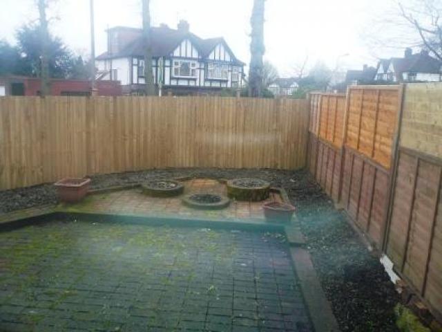 			4 Bedroom, 1 bath, 1 reception Flat			 Oakview Gardens, EAST FINCHLEY