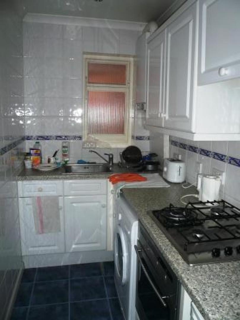 			Studio Apartment, 1 bath, 1 reception Studio			 Dartmouth Road, WILLESDEN GREEN