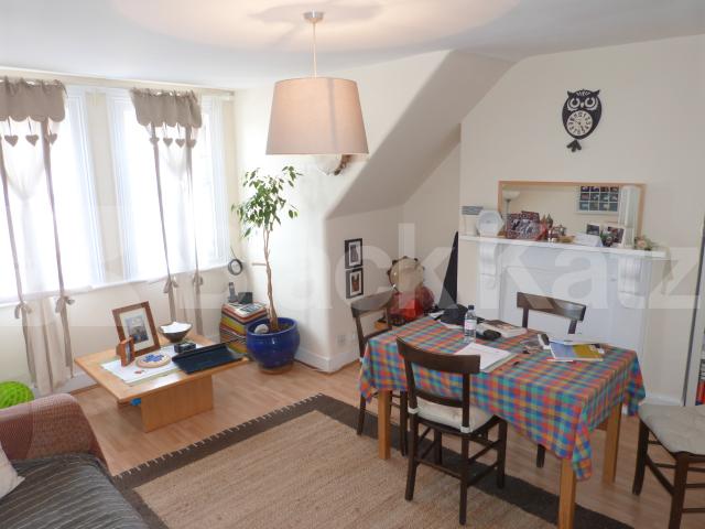 			Beautiful Top floor Apartment !, 1 Bedroom, 1 bath, 1 reception Flat			 Weston Park, Crouch End