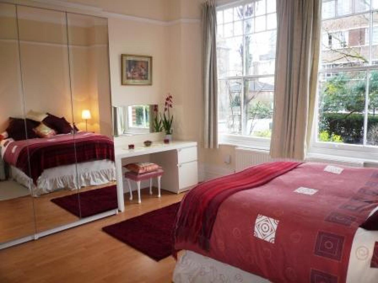 			1 Bedroom, 1 bath, 1 reception Flat			 Fordwych Road, WEST HAMPSTEAD