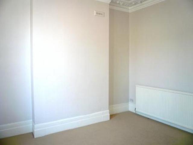 			1 Bedroom, 1 bath, 1 reception Flat			 Ashmore Road, MAIDA VALE