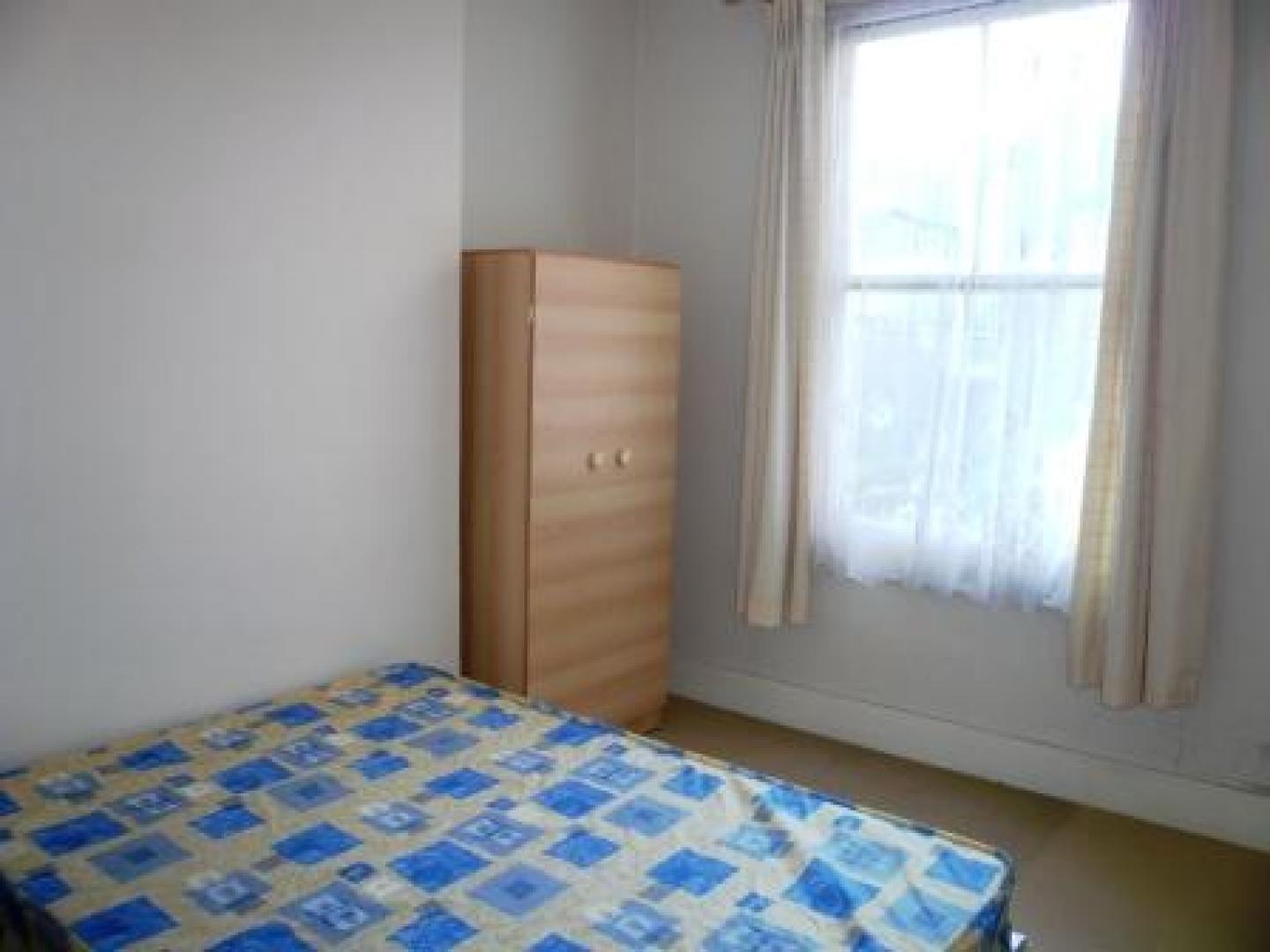 			1 Bedroom, 1 bath, 1 reception Flat			 Ashmore Road, MAIDA VALE