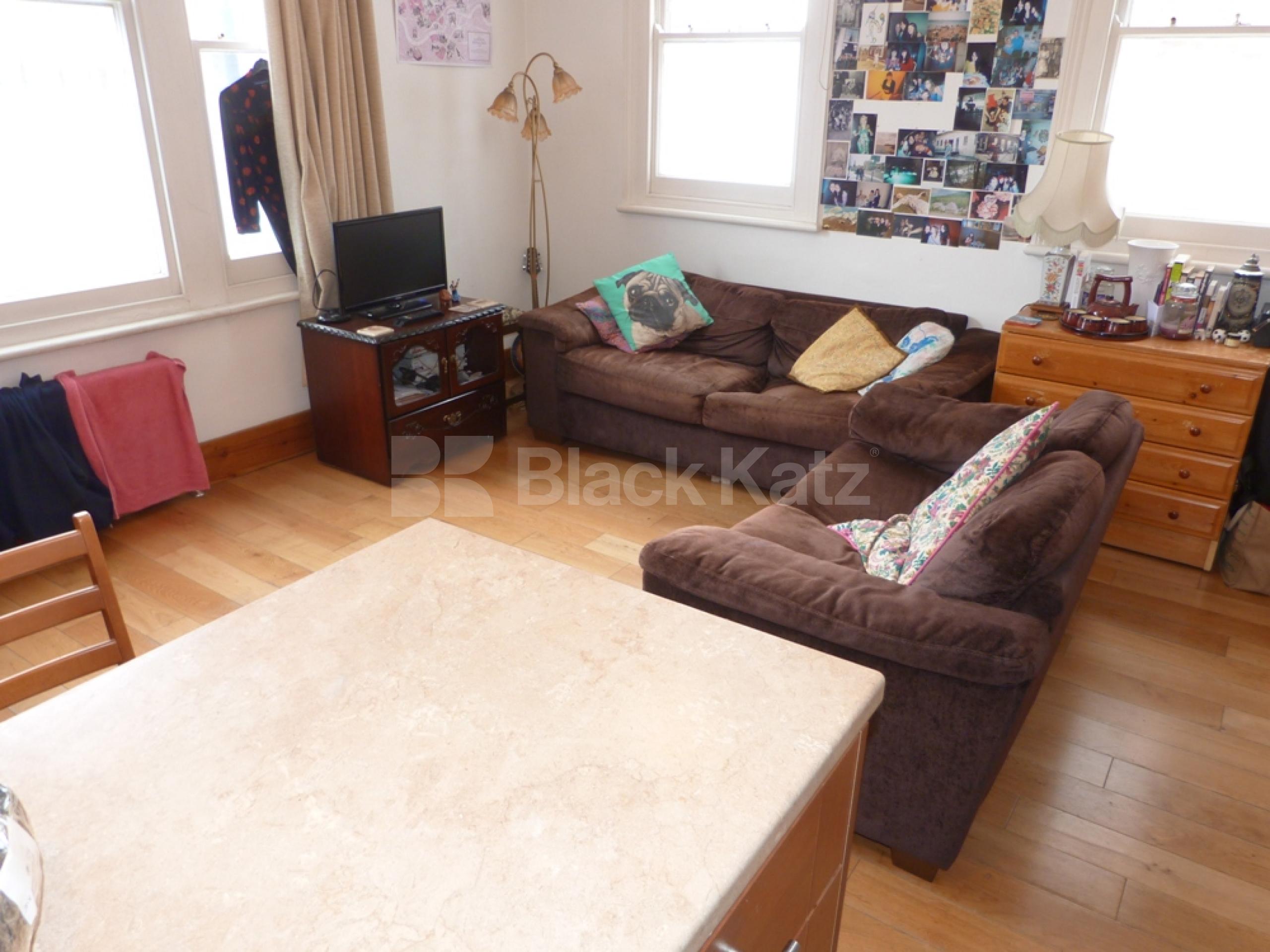 			Includes Council Tax & Water!, 1 Bedroom, 1 bath, 1 reception Flat			 The Broadway, CROUCH END BROADWAY N8