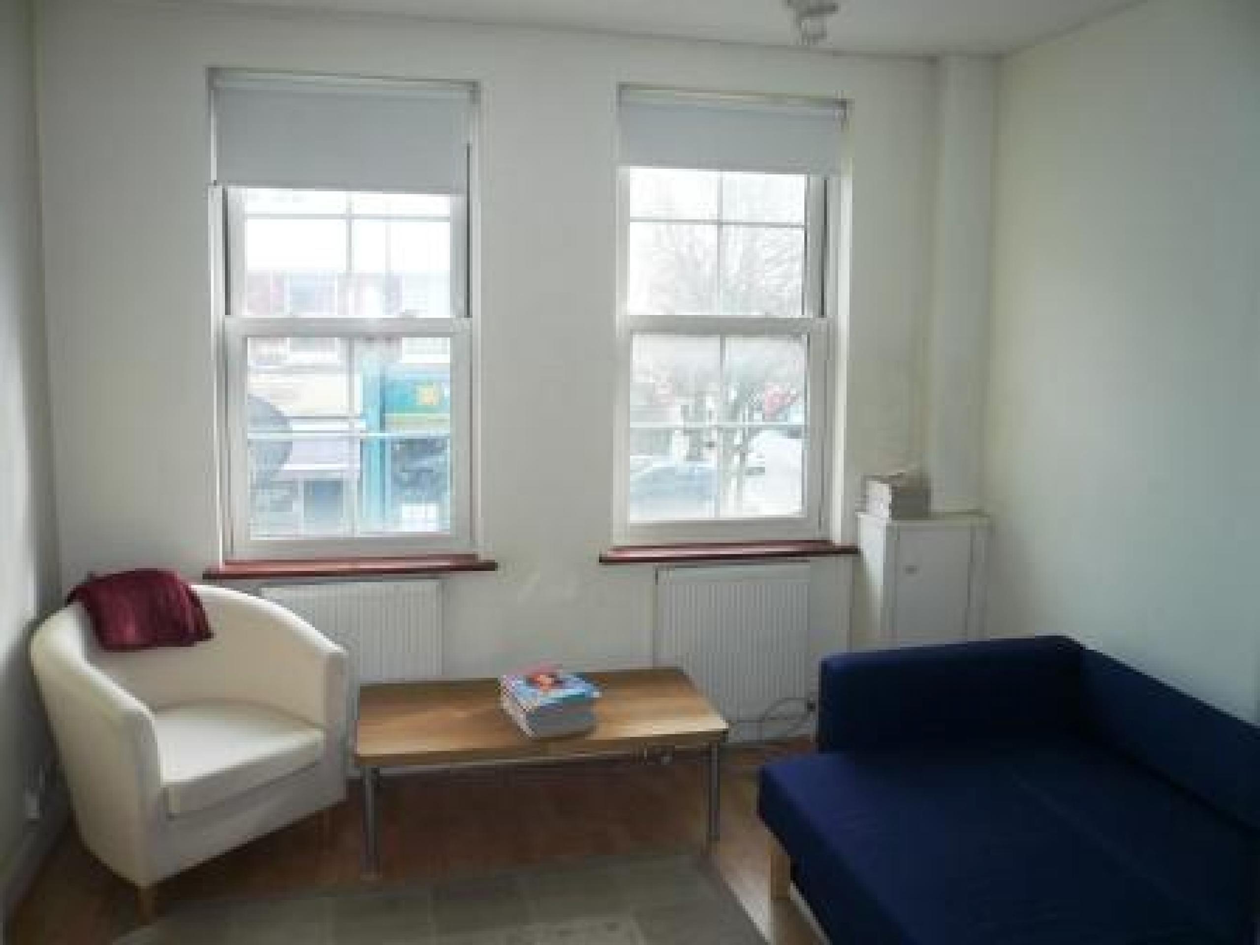 			Studio Apartment, 1 bath, 1 reception Studio			 West End Lane, WEST HAMPSTEAD NW6