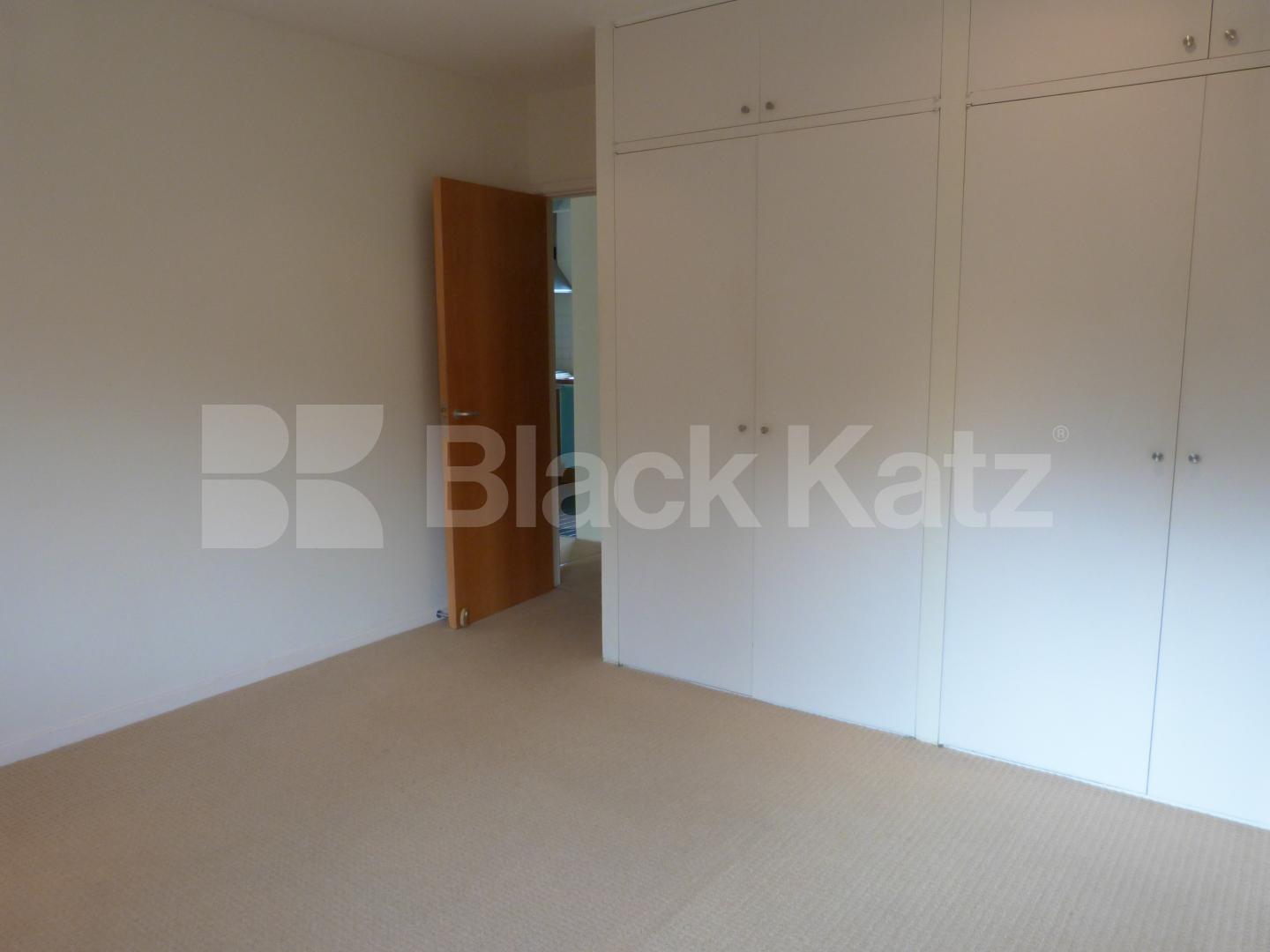 			1 Bedroom, 1 bath, 1 reception Flat			 Haslemere Road, Crouch End