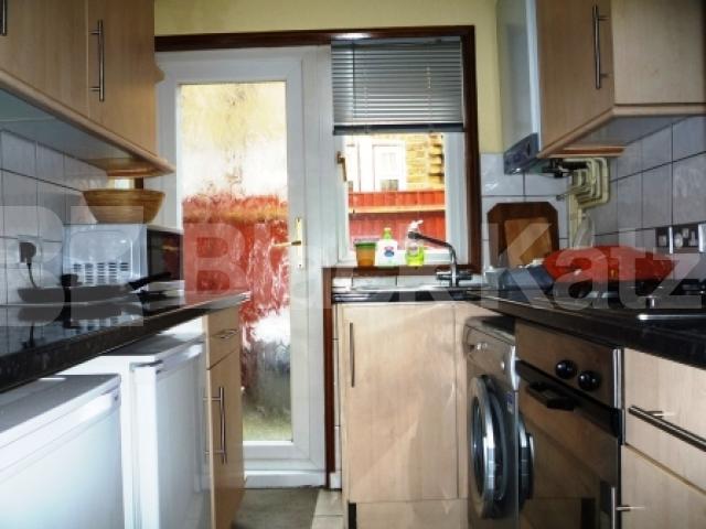 			2 Bedroom, 1 bath, 1 reception Flat			 Coleraine Road, TURNPIKE LANE