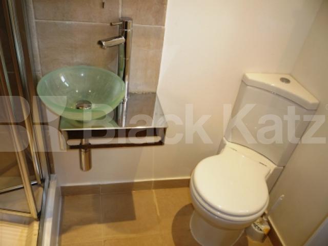 			2 Bedroom, 1 bath, 1 reception Flat			 Willingdon Road, Turnpike Lane