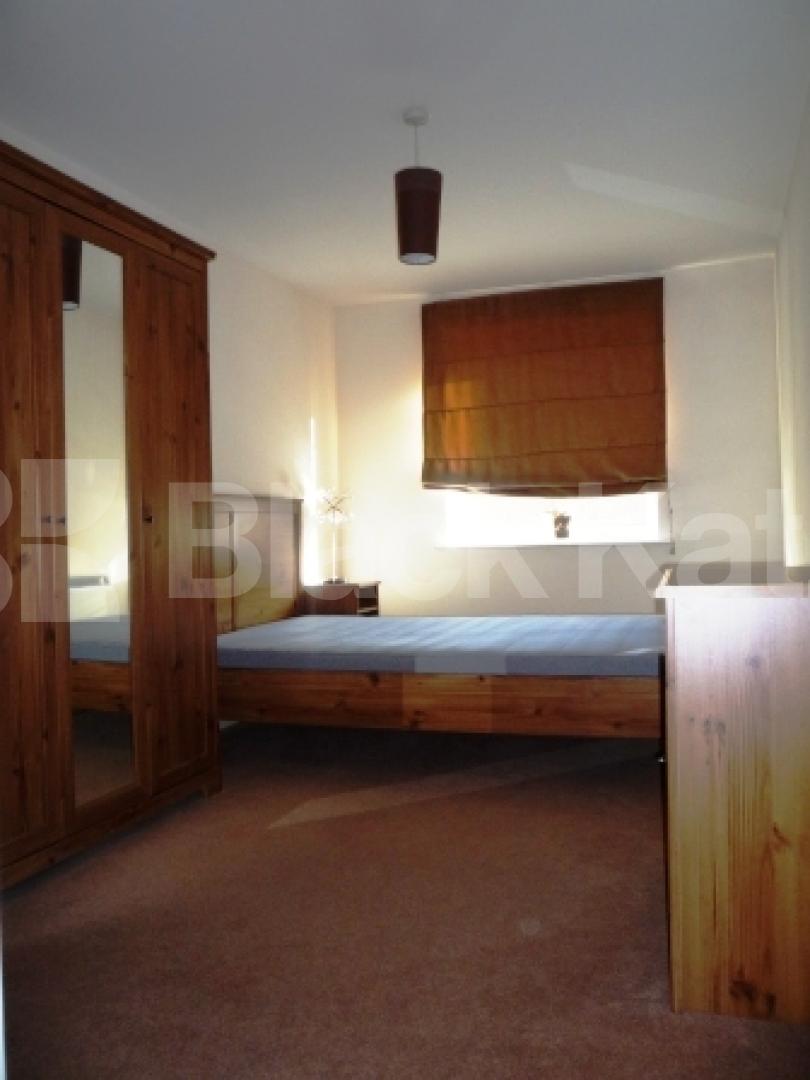 			2 Bedroom, 1 bath, 1 reception Serviced Apartments			 Cline Road, BOUNDS GREEN