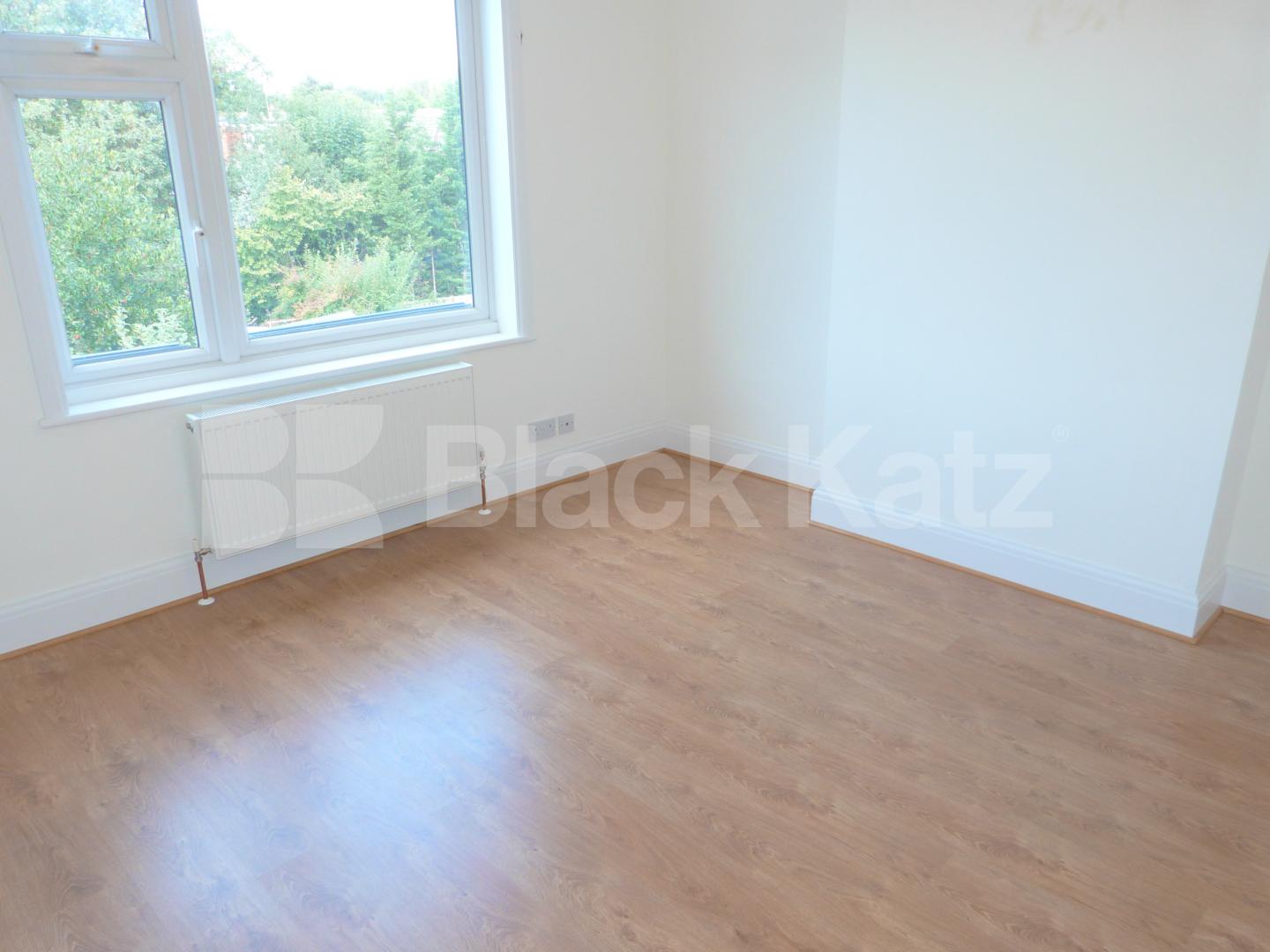 			Rent inclusive of all bills!, 3 Bedroom, 1 bath, 1 reception Maisonette			 Brookhill Road, New Barnet