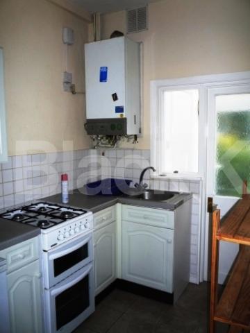 			3 Bedroom, 1 bath, 1 reception House			 Paisley Road, WOOD GREEN