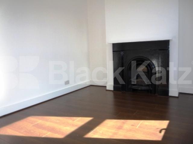 			3 Bedroom, 1 bath, 1 reception Terraced House			 Moselle Avenue, WOOD GREEN