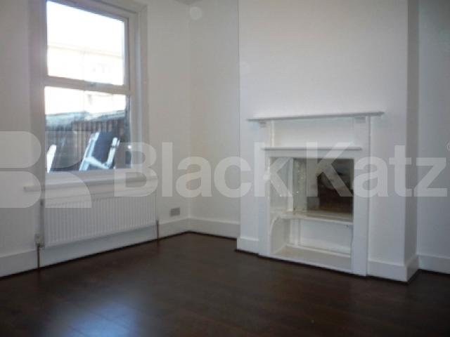 			3 Bedroom, 1 bath, 1 reception Terraced House			 Moselle Avenue, WOOD GREEN