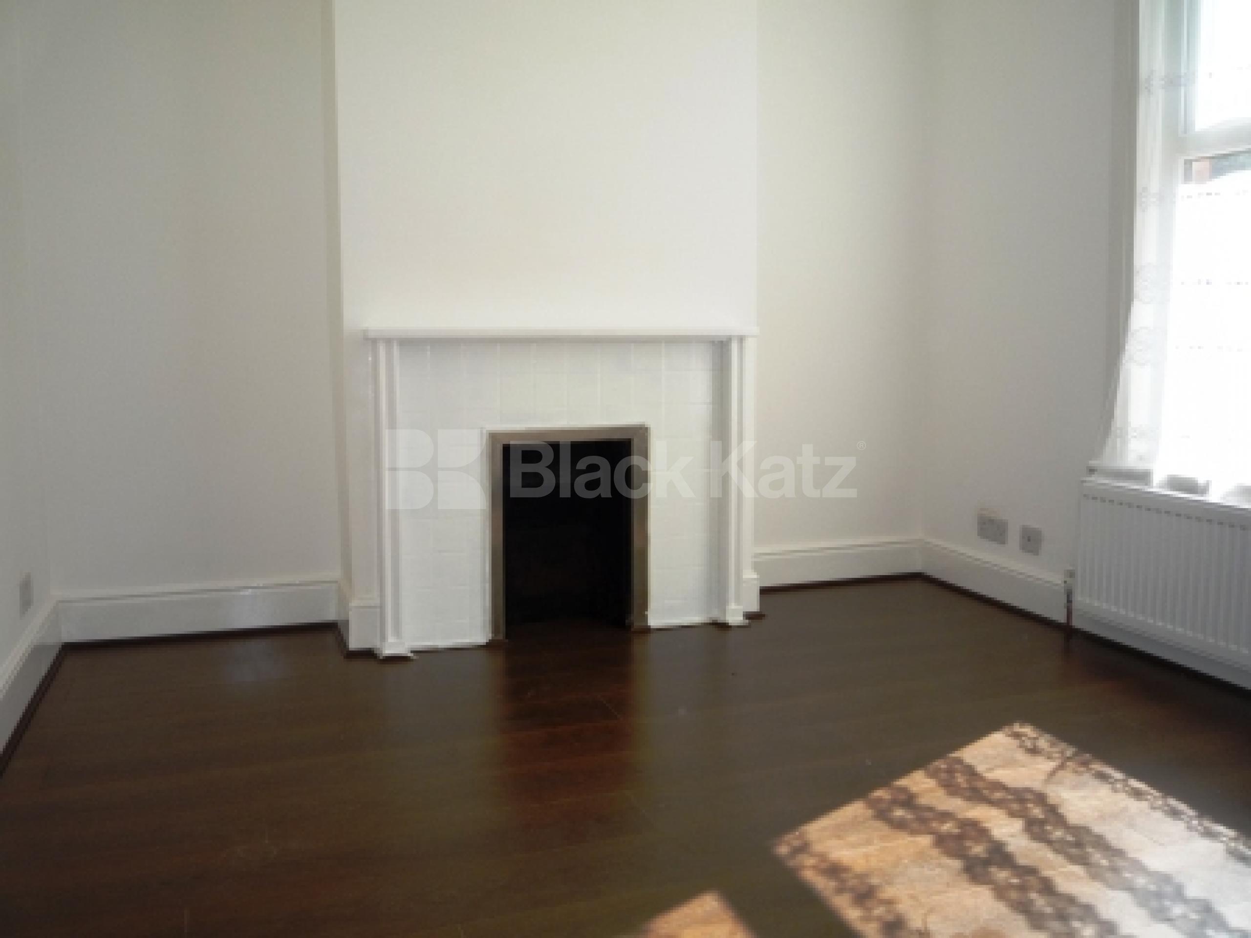 			3 Bedroom, 1 bath, 1 reception Terraced House			 Moselle Avenue, WOOD GREEN N22