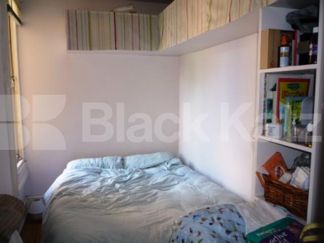 			Wood Floors Throughout !, 2 Bedroom, 1 bath, 1 reception Flat			 Elder Ave, Crouch End