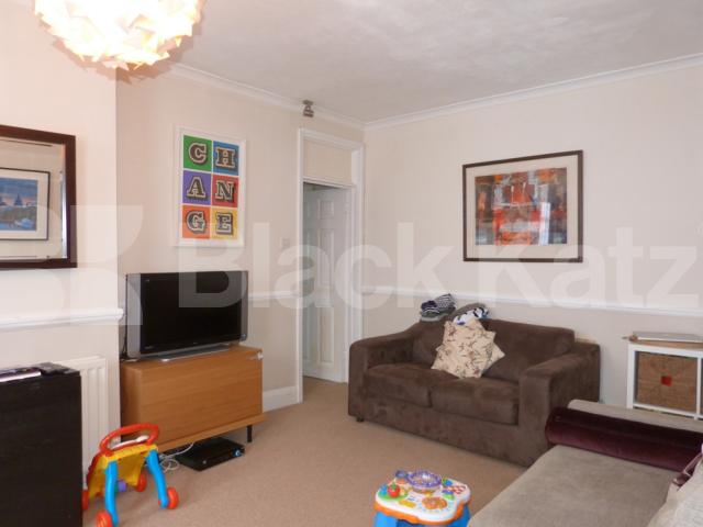 			2 Bedroom, 1 bath, 1 reception Flat			 Bourne Road, CROUCH END