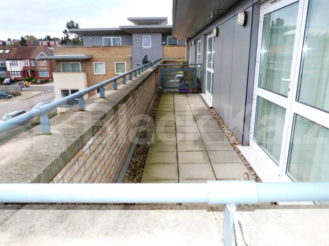 			New Instruction!, 2 Bedroom, 1 bath, 1 reception Apartment			 Bounds Green Road, BOUNDS GREEN 