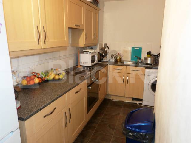 			New Instruction!, 2 Bedroom, 1 bath, 1 reception Apartment			 Bounds Green Road, BOUNDS GREEN 